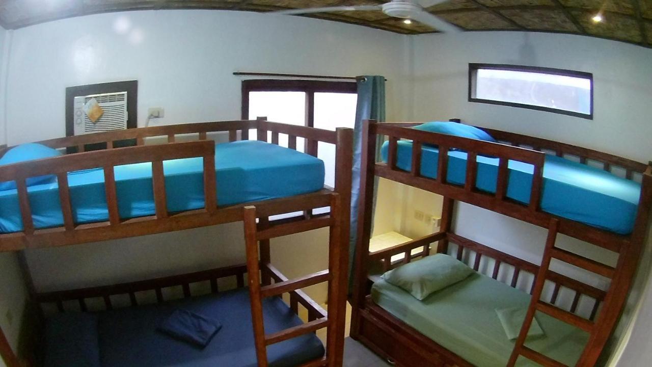 Footprints Homestay (Adults Only) General Luna  Exterior foto